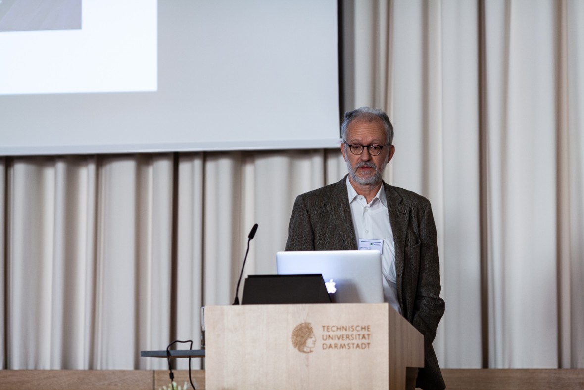 Dr. Marco Dorigo, IRIDIA, Université de Bruxelles