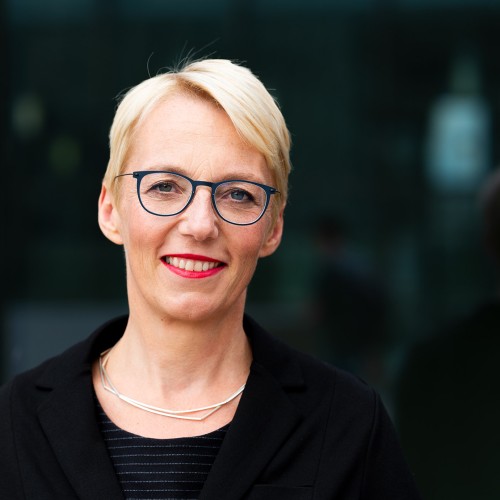 Professorin Tanja Brühl, Präsidentin der TU Darmstadt